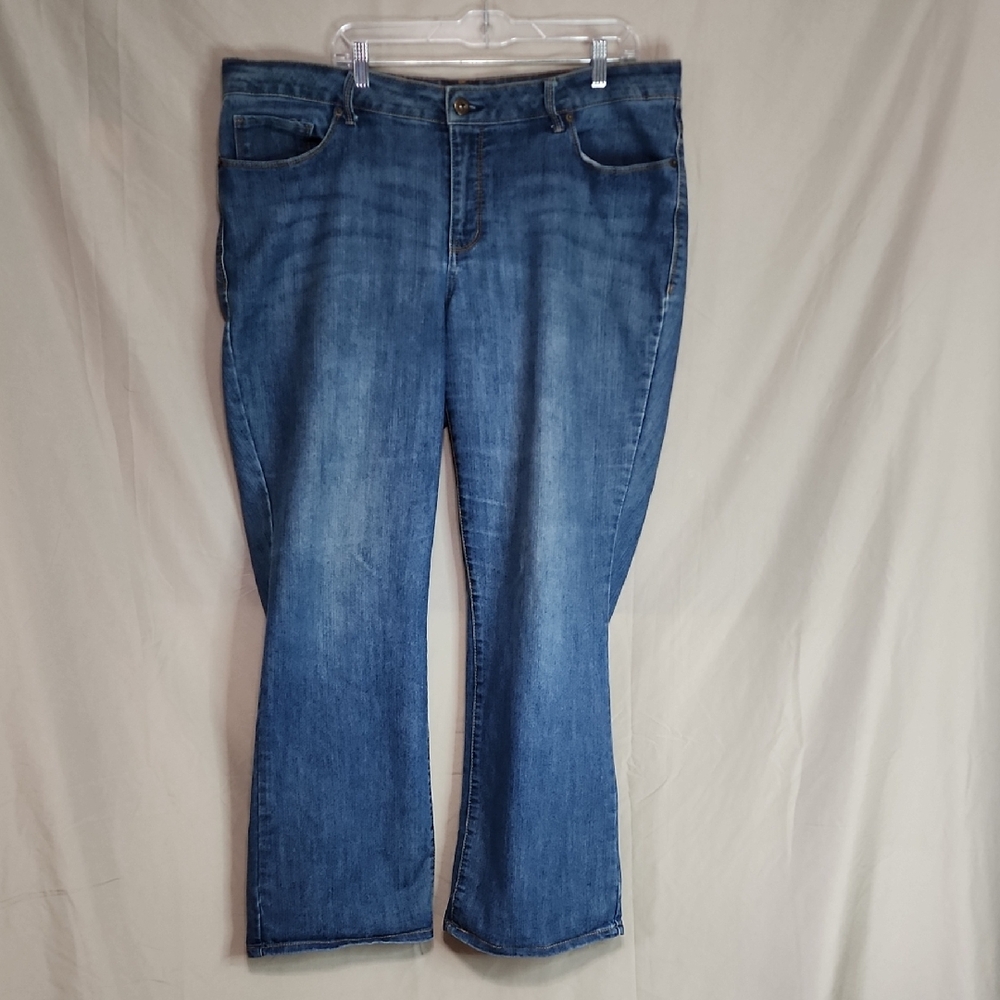 Faded Glory Women's Boot Cut Jeans in Blue
